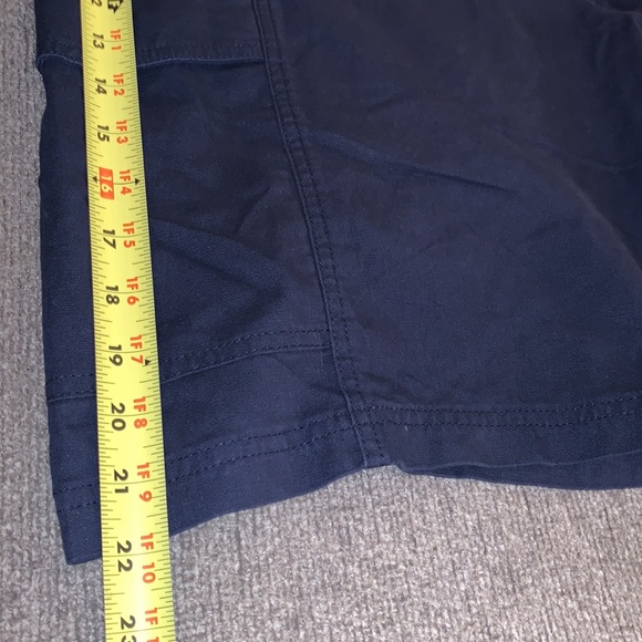 Tommy Bahama Shorts - Picture 9 of 9